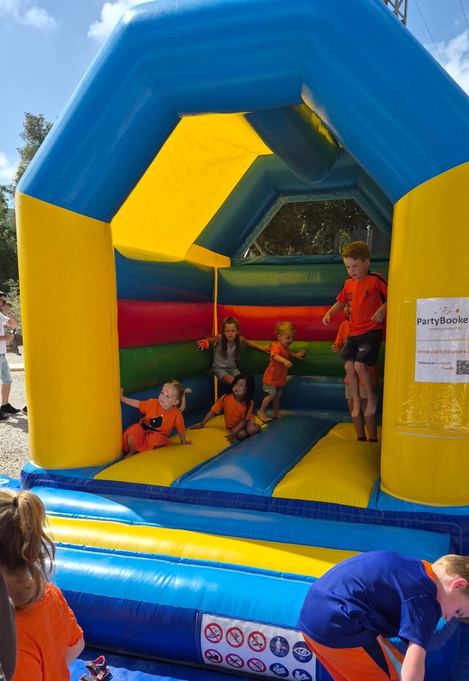 Zomerkermis Valencia 2026: ideaal dagje uit vanuit Jávea, Moraira en Benitachell